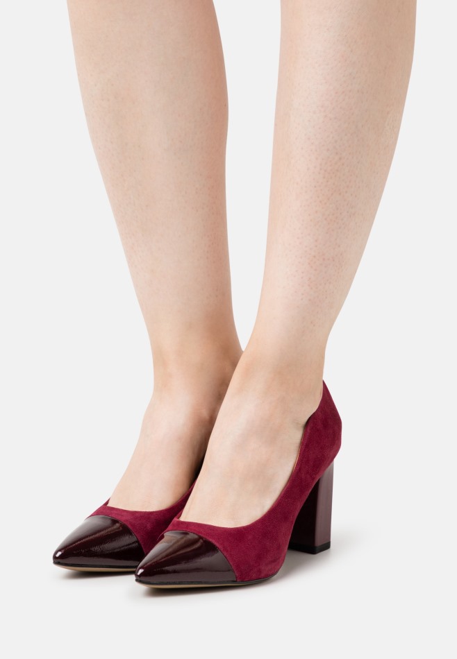 Gabour | Talons Classiques Exclusifs Rouges